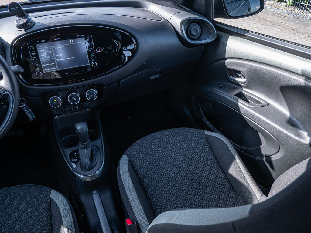 Fahrzeugansicht TOYOTA Aygo X 1.0 Pulse - Bild 8