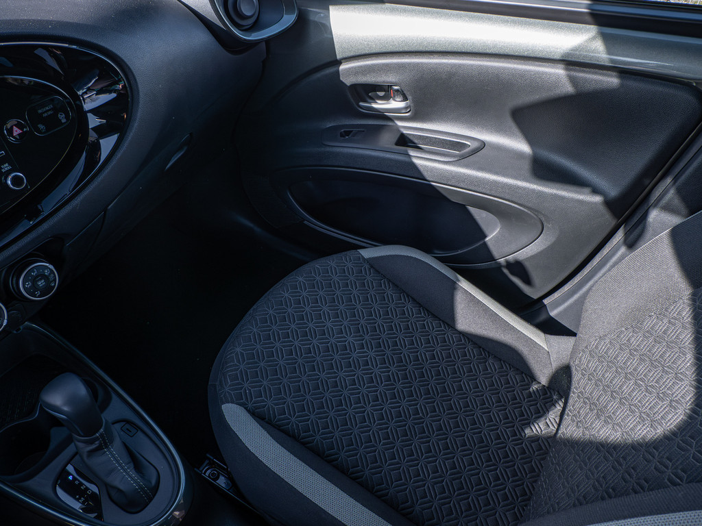 Fahrzeugansicht TOYOTA Aygo X 1.0 Pulse - Bild 18