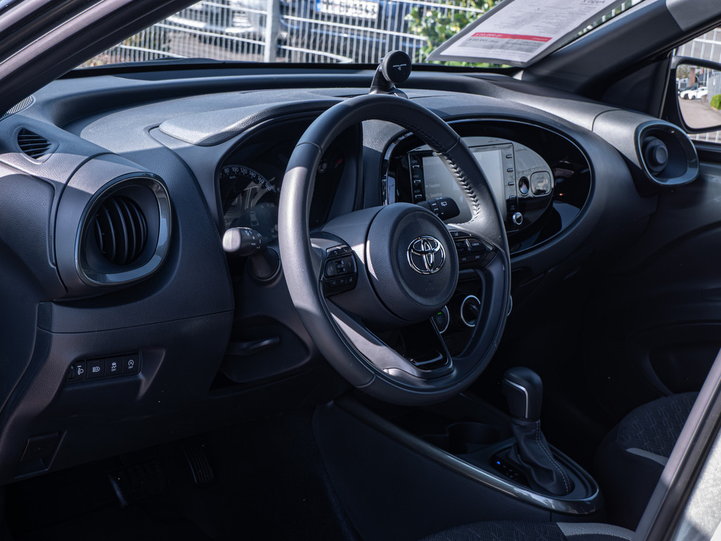 Fahrzeugansicht TOYOTA Aygo X 1.0 Pulse - Bild 28