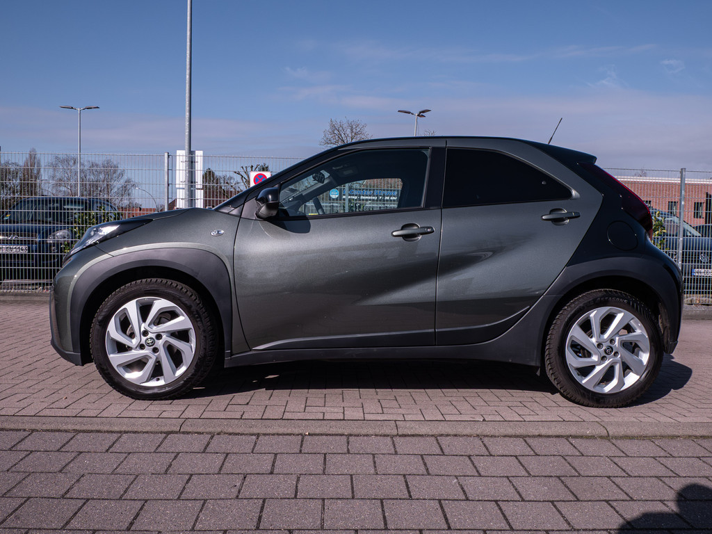 Fahrzeugansicht TOYOTA Aygo X 1.0 Pulse - Bild 37
