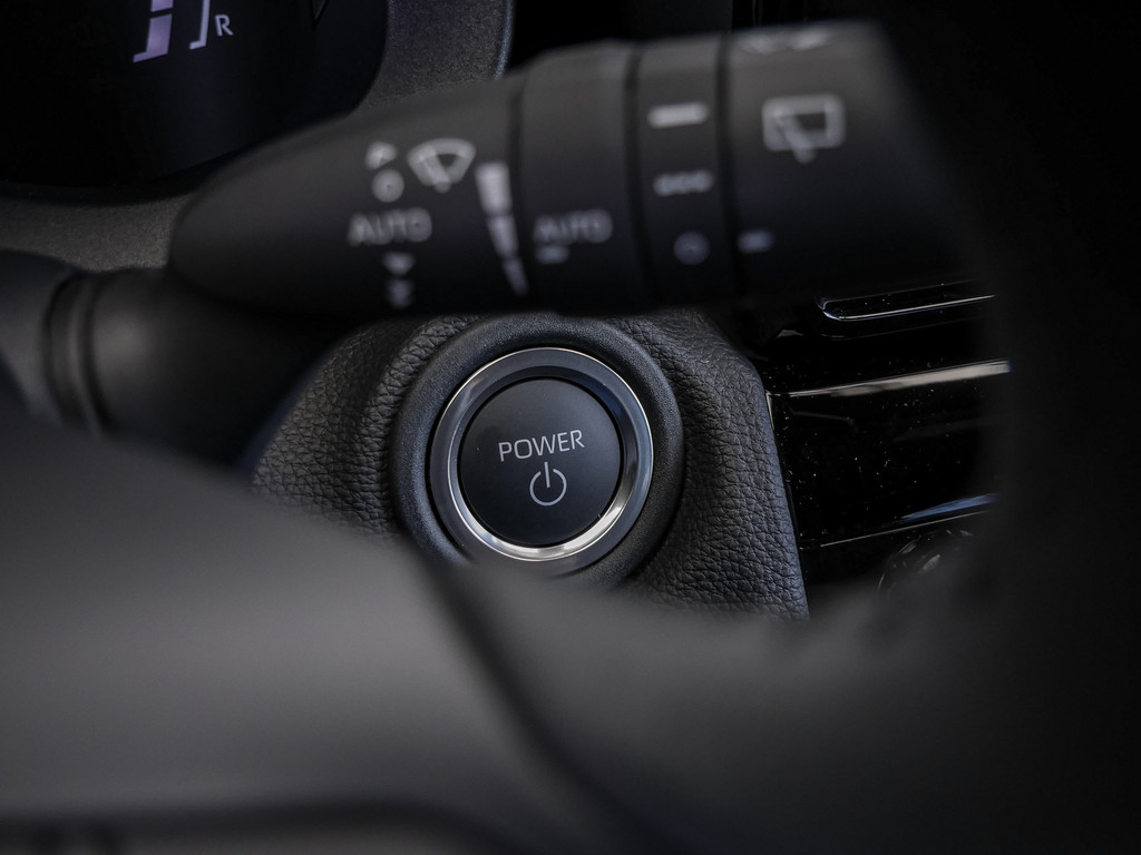 Fahrzeugansicht TOYOTA Yaris Cross 1.5 Hybrid FWD Teamplayer - Bild 29