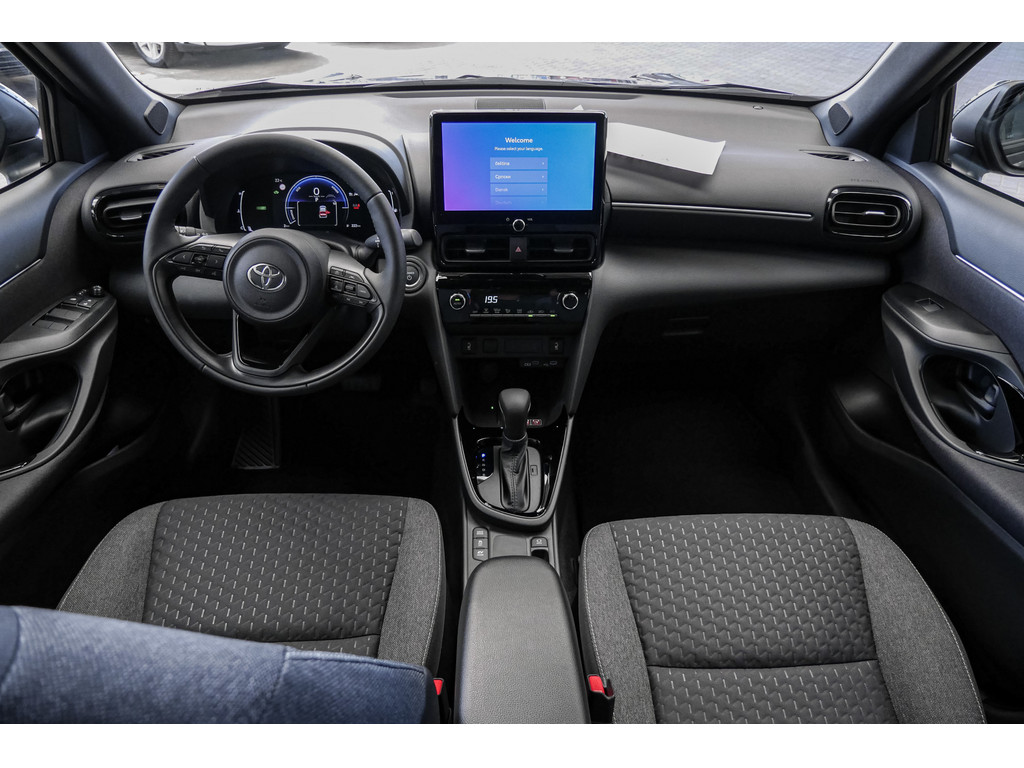 Fahrzeugansicht TOYOTA Yaris Cross 1.5 Hybrid FWD Teamplayer - Bild 9