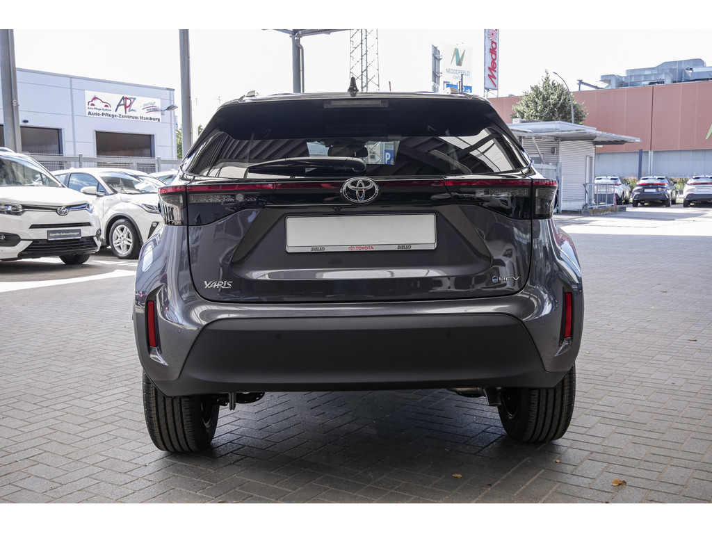Fahrzeugansicht TOYOTA Yaris Cross 1.5 Hybrid FWD Teamplayer - Bild 46