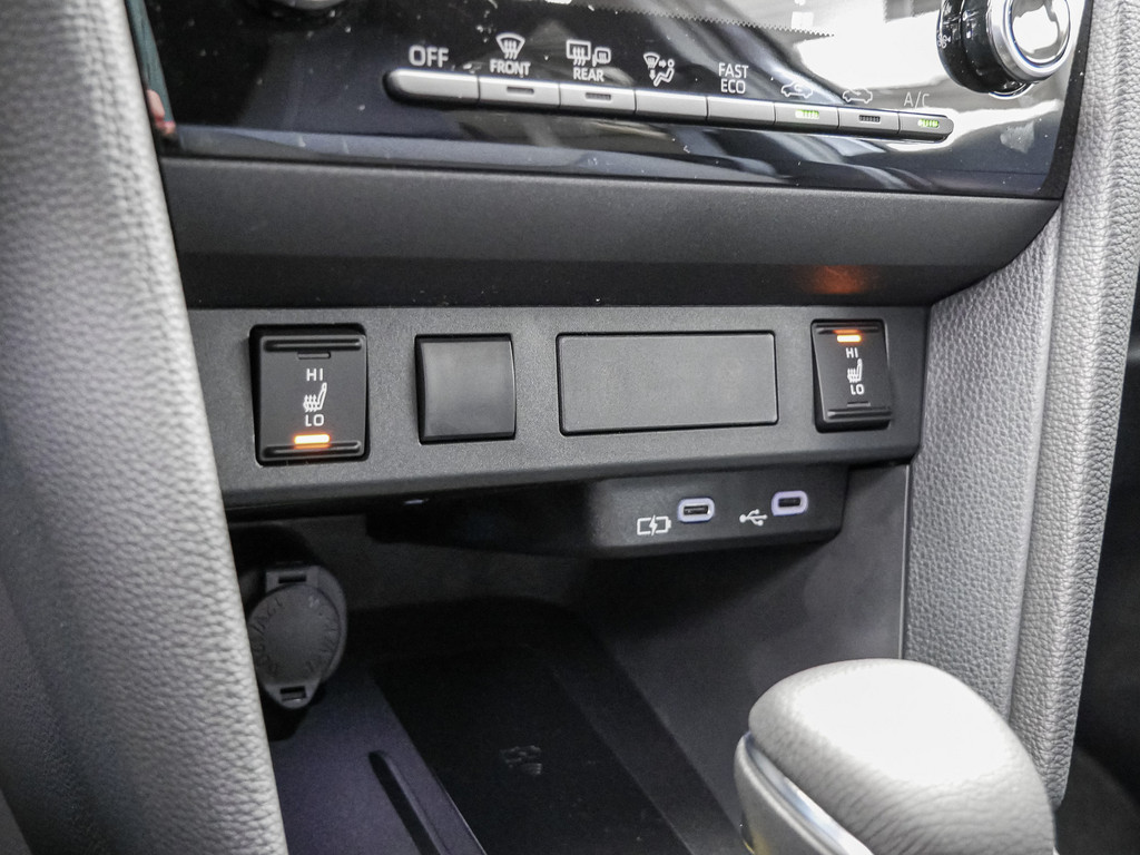 Fahrzeugansicht TOYOTA Yaris Cross 1.5 Hybrid FWD Teamplayer - Bild 20