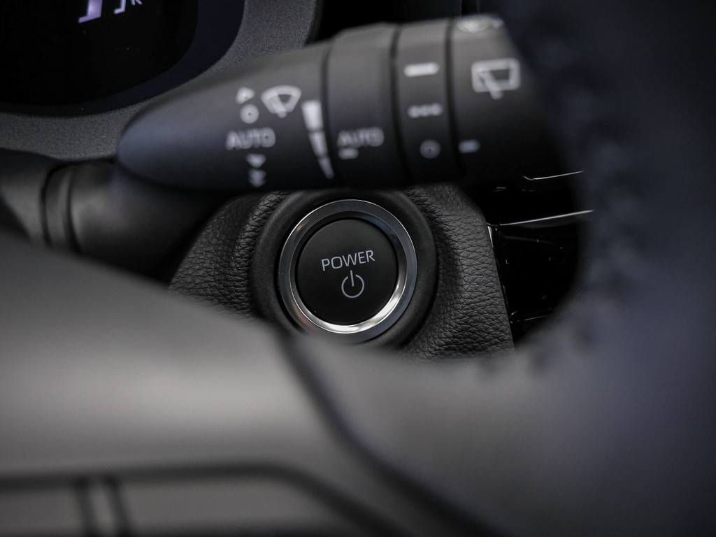 Fahrzeugansicht TOYOTA Yaris Cross 1.5 Hybrid FWD Teamplayer - Bild 30