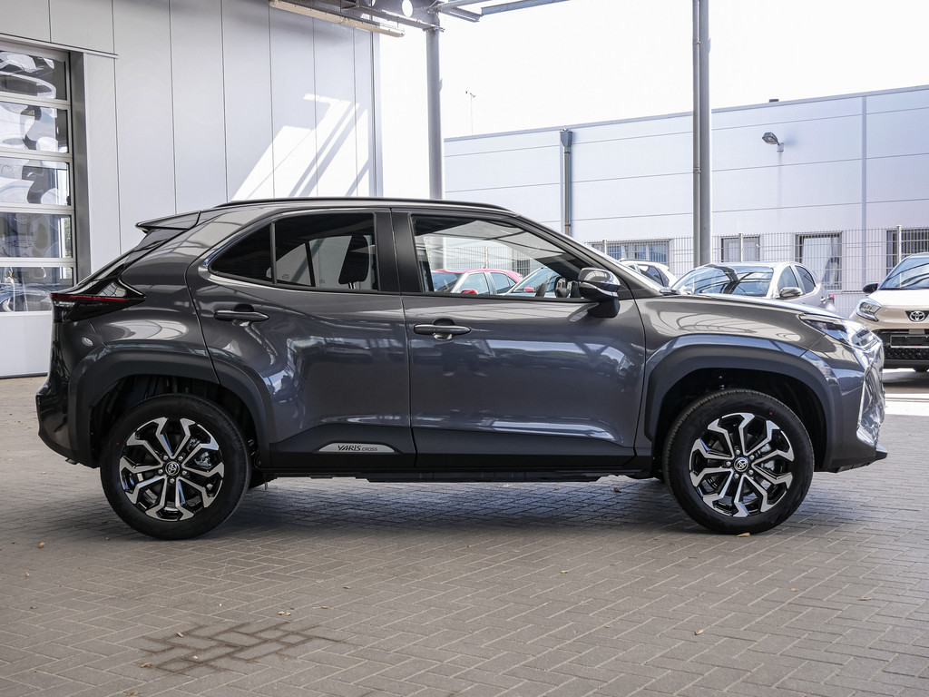 Fahrzeugansicht TOYOTA Yaris Cross 1.5 Hybrid FWD Teamplayer - Bild 34