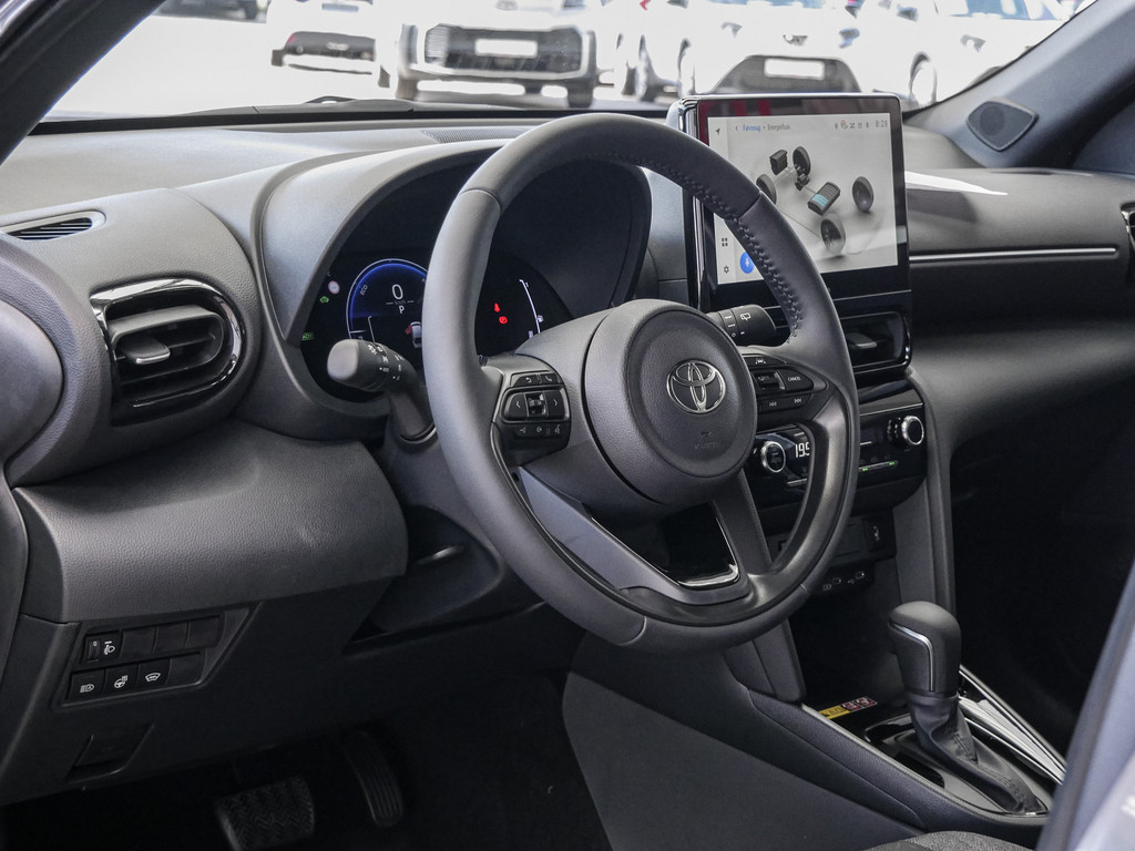 Fahrzeugansicht TOYOTA Yaris Cross 1.5 Hybrid FWD Teamplayer - Bild 36