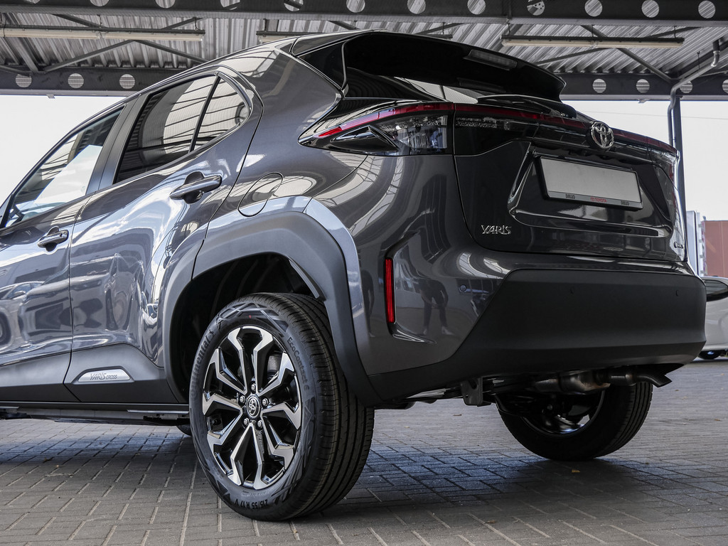 Fahrzeugansicht TOYOTA Yaris Cross 1.5 Hybrid FWD Teamplayer - Bild 43