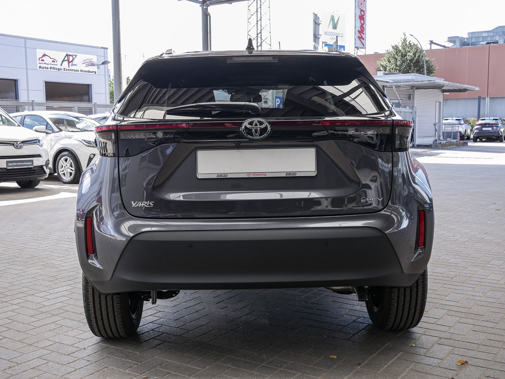 Fahrzeugansicht TOYOTA Yaris Cross 1.5 Hybrid FWD Teamplayer - Bild 46
