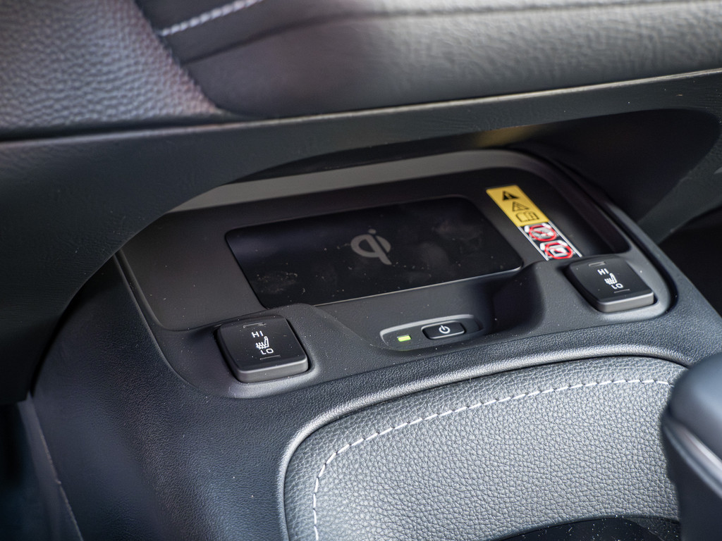 Fahrzeugansicht TOYOTA Corolla Touring Sports 1.8 Hybrid Teamplayer - Bild 17