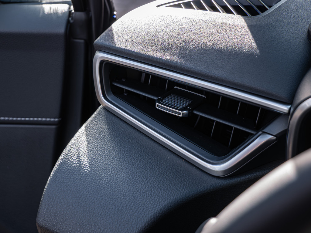 Fahrzeugansicht TOYOTA Corolla Touring Sports 1.8 Hybrid Teamplayer - Bild 29