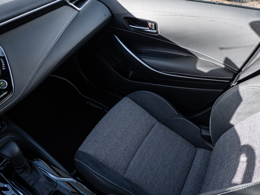 Fahrzeugansicht TOYOTA Corolla Touring Sports 2.0 Hybrid Teamplayer - Bild 20