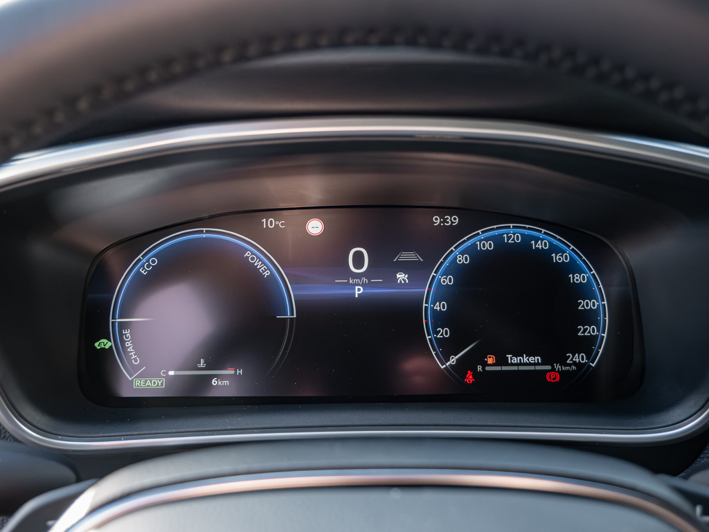 Fahrzeugansicht TOYOTA Corolla Touring Sports 2.0 Hybrid Teamplayer - Bild 22