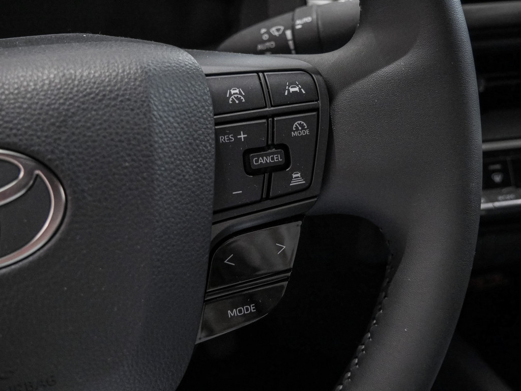 Fahrzeugansicht TOYOTA C-HR 2.0 Plug-In Hybrid FWD Teamplayer - Bild 21