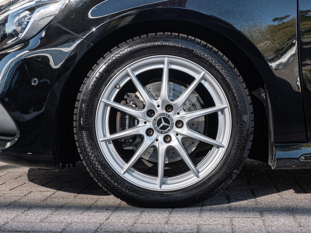 Fahrzeugansicht MERCEDES-BENZ A 180 Style - Bild 2