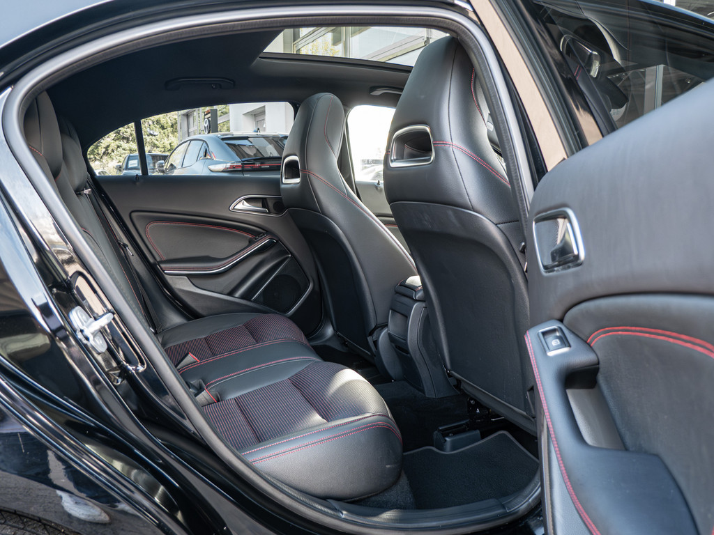 Fahrzeugansicht MERCEDES-BENZ A 180 Style - Bild 5