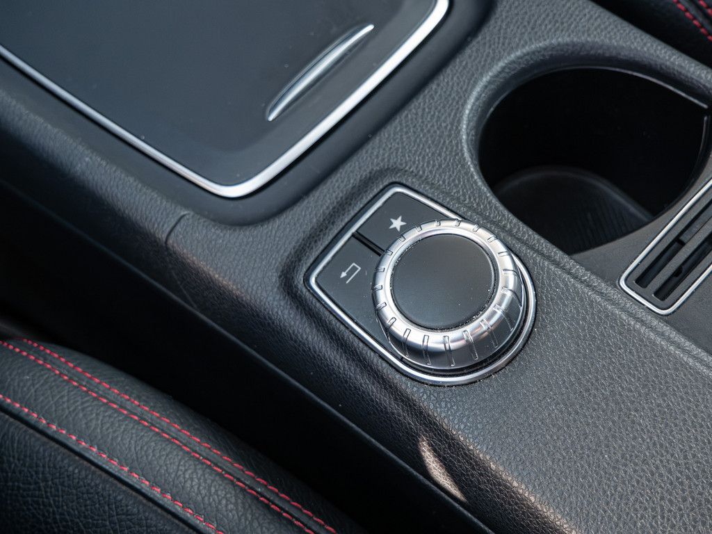 Fahrzeugansicht MERCEDES-BENZ A 180 Style - Bild 19