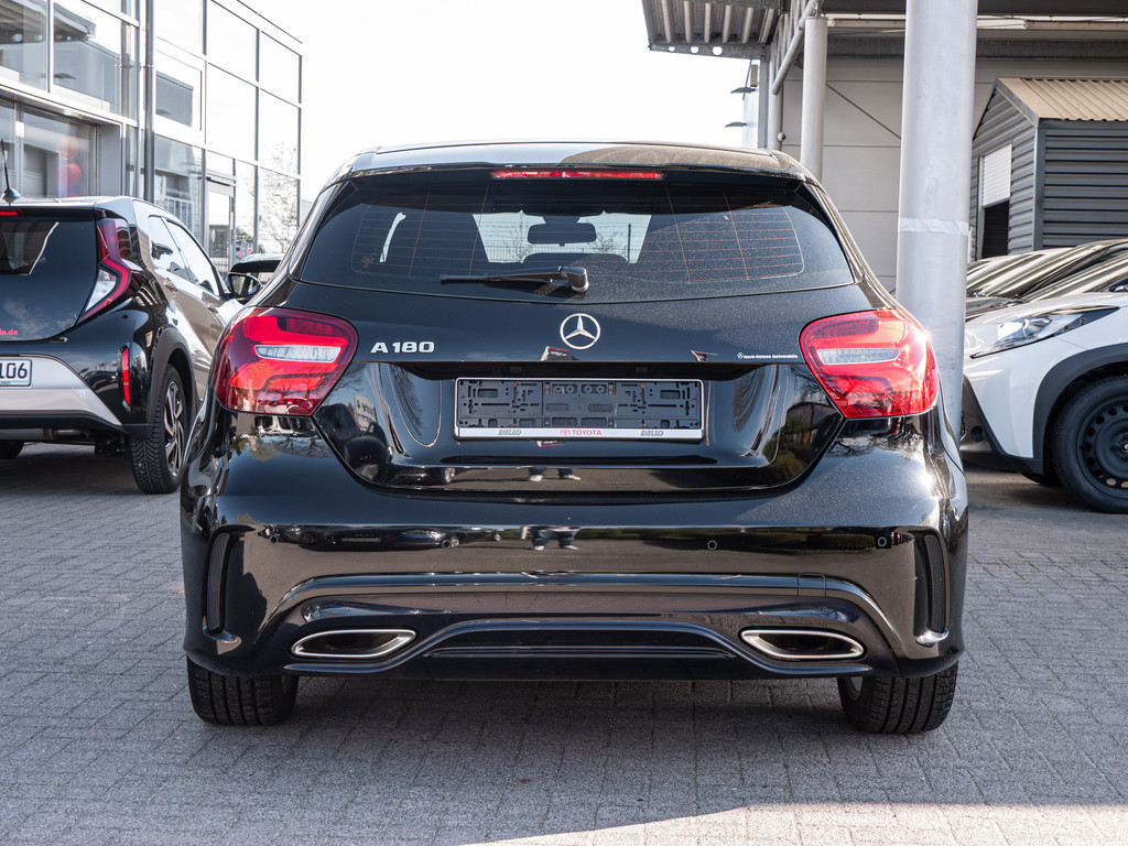 Fahrzeugansicht MERCEDES-BENZ A 180 Style - Bild 39