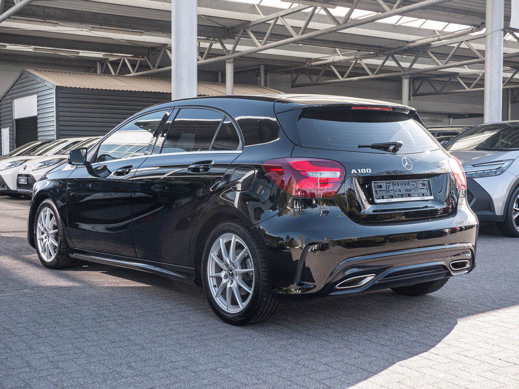 Fahrzeugansicht MERCEDES-BENZ A 180 Style - Bild 40