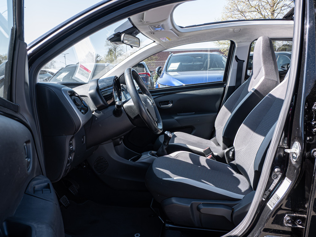 Fahrzeugansicht TOYOTA Aygo 1.0 - Bild 5