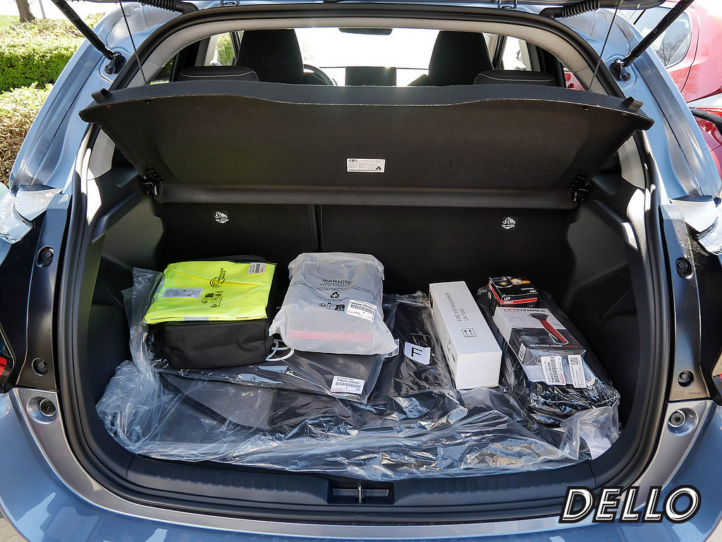 Fahrzeugansicht TOYOTA Yaris Hybrid 1.5 VVT-iE Teamplayer - Bild 6