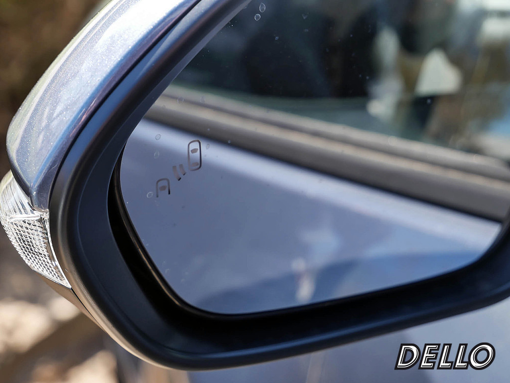 Fahrzeugansicht TOYOTA Yaris Hybrid 1.5 VVT-iE Teamplayer - Bild 8