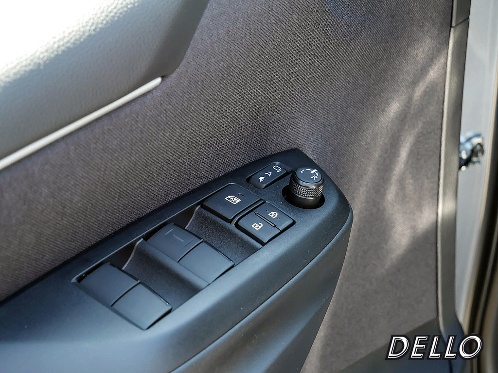 Fahrzeugansicht TOYOTA Yaris Hybrid 1.5 VVT-iE Teamplayer - Bild 10