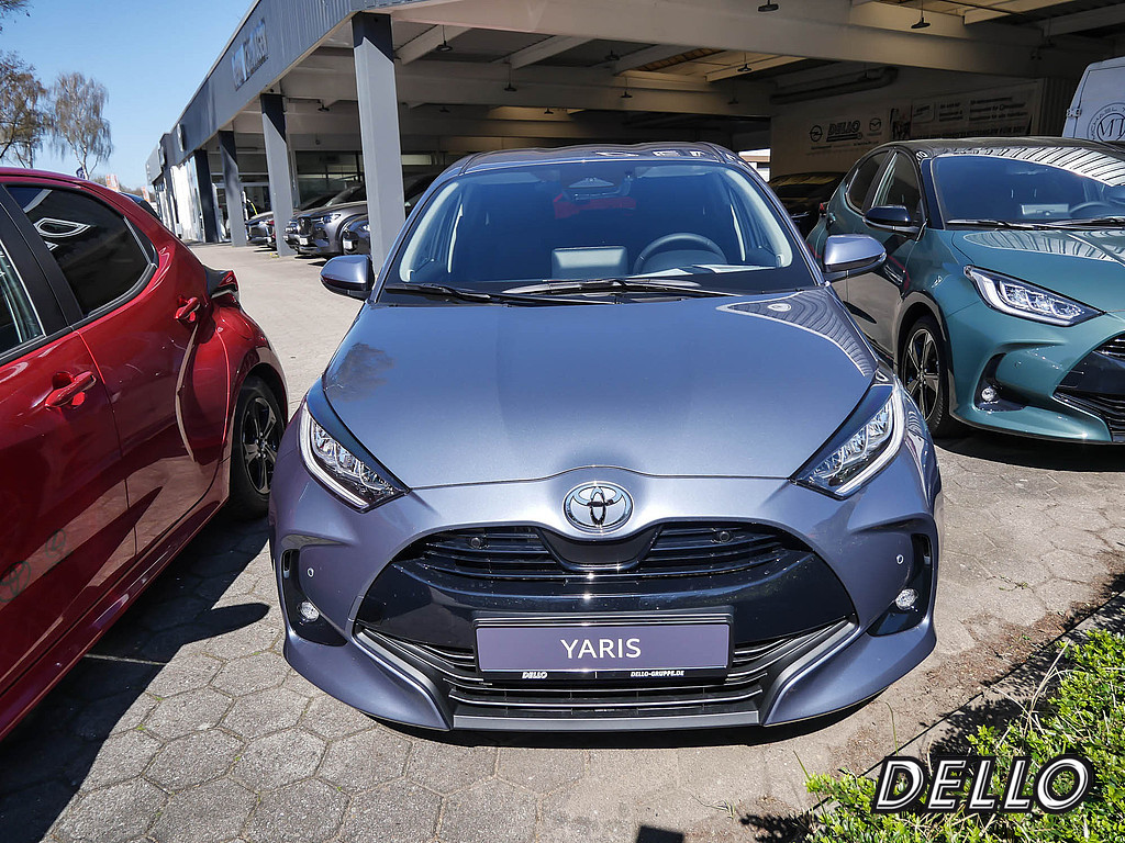 Fahrzeugansicht TOYOTA Yaris Hybrid 1.5 VVT-iE Teamplayer - Bild 12