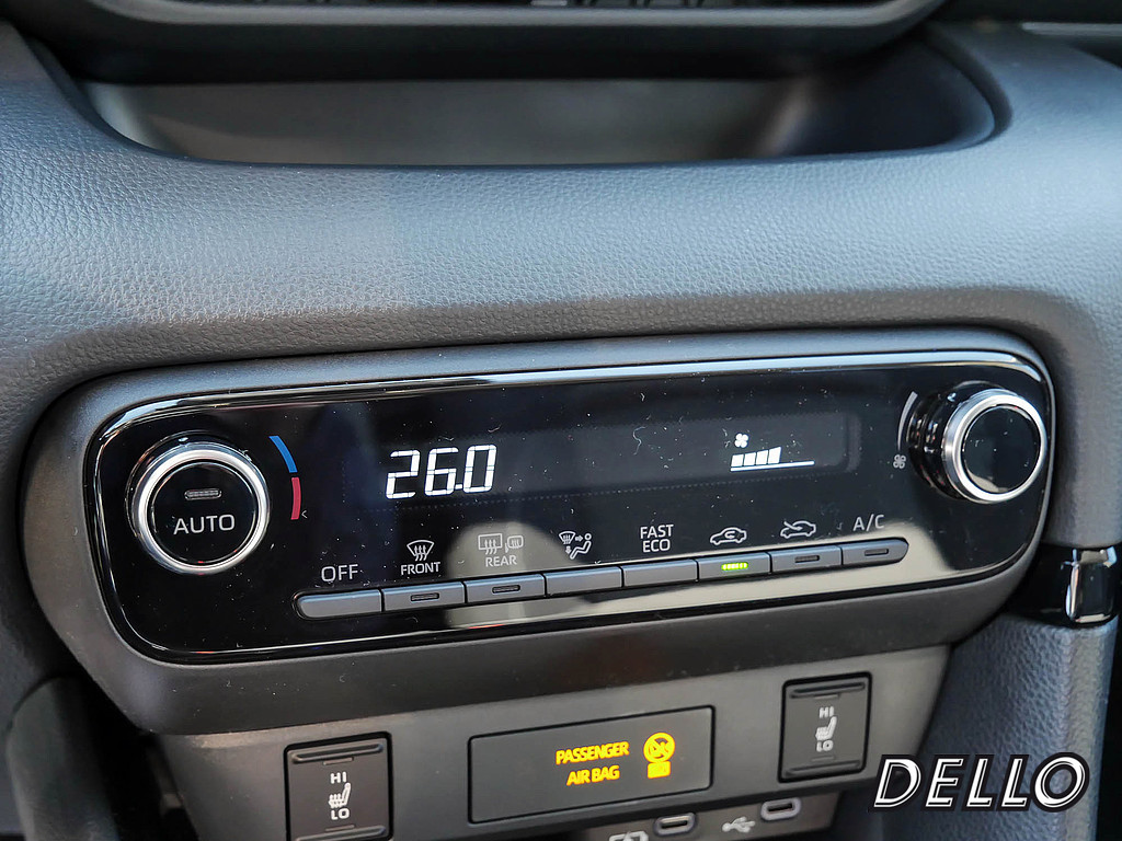 Fahrzeugansicht TOYOTA Yaris Hybrid 1.5 VVT-iE Teamplayer - Bild 14