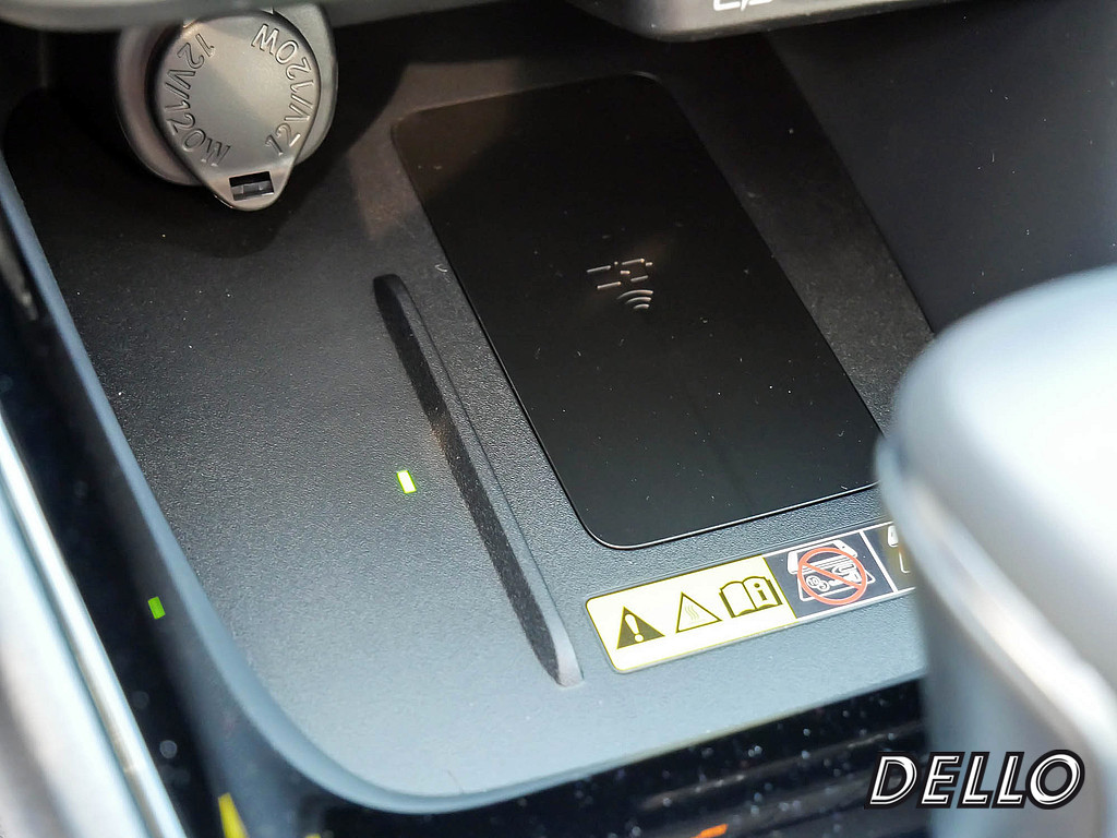 Fahrzeugansicht TOYOTA Yaris Hybrid 1.5 VVT-iE Teamplayer - Bild 18