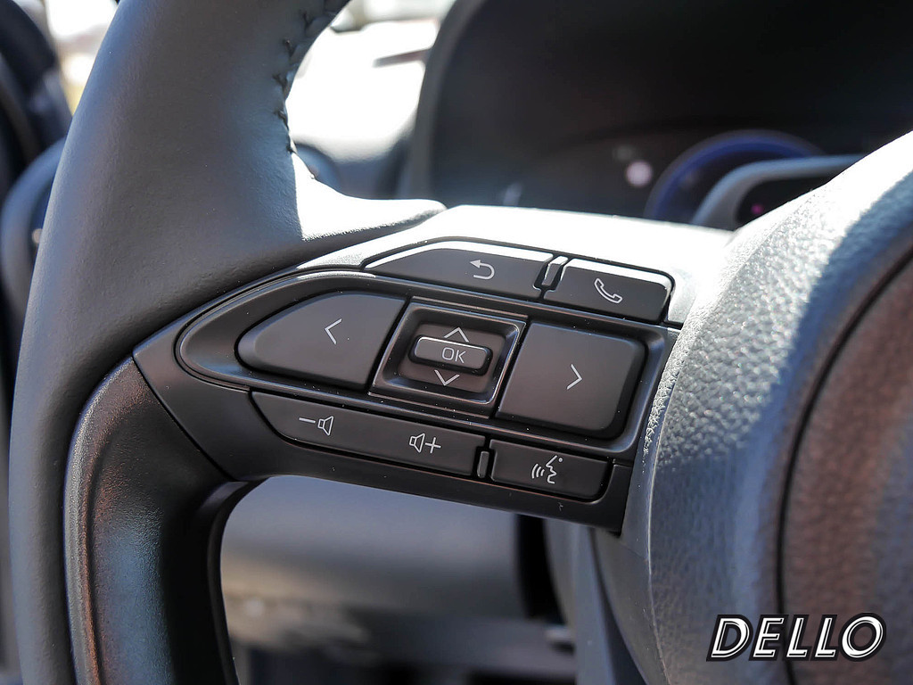 Fahrzeugansicht TOYOTA Yaris Hybrid 1.5 VVT-iE Teamplayer - Bild 24