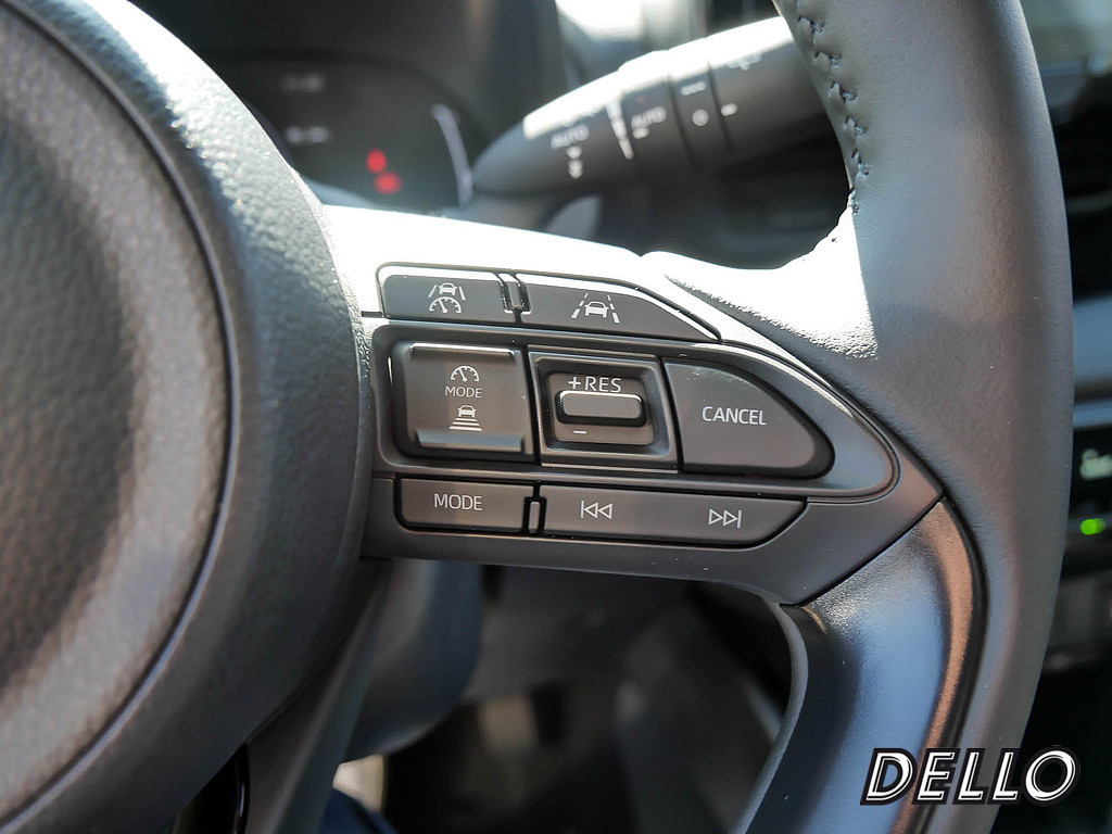 Fahrzeugansicht TOYOTA Yaris Hybrid 1.5 VVT-iE Teamplayer - Bild 25