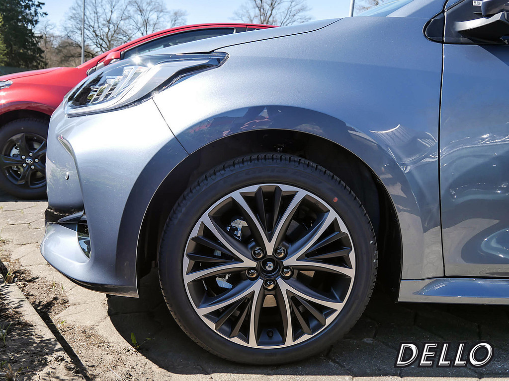 Fahrzeugansicht TOYOTA Yaris Hybrid 1.5 VVT-iE Teamplayer - Bild 34