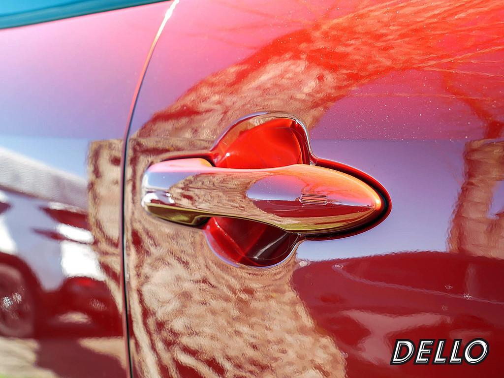 Fahrzeugansicht TOYOTA Yaris Cross Hybrid Teamplayer - Bild 4