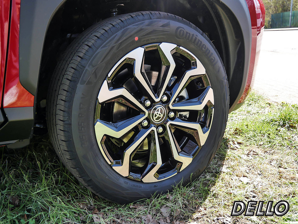 Fahrzeugansicht TOYOTA Yaris Cross Hybrid Teamplayer - Bild 5