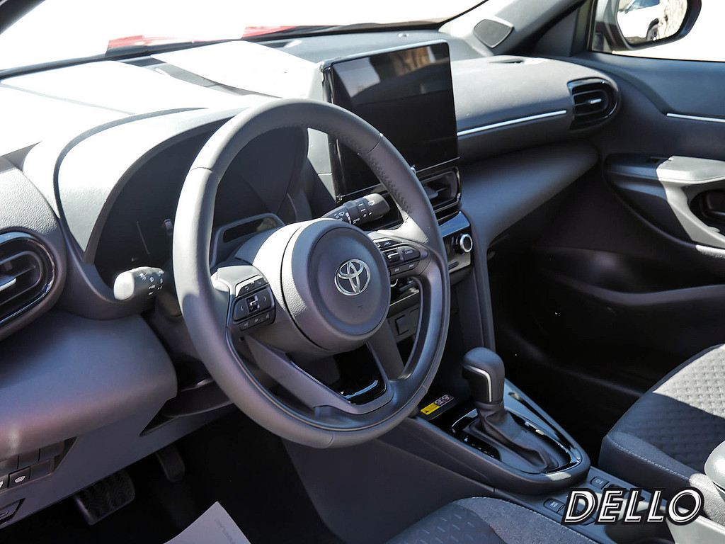 Fahrzeugansicht TOYOTA Yaris Cross Hybrid Teamplayer - Bild 8