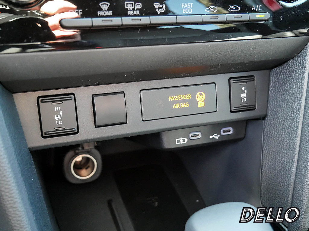 Fahrzeugansicht TOYOTA Yaris Cross Hybrid Teamplayer - Bild 17