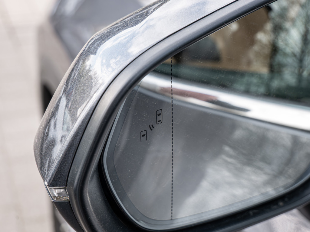 Fahrzeugansicht LEXUS NX 450h + Business - Bild 2