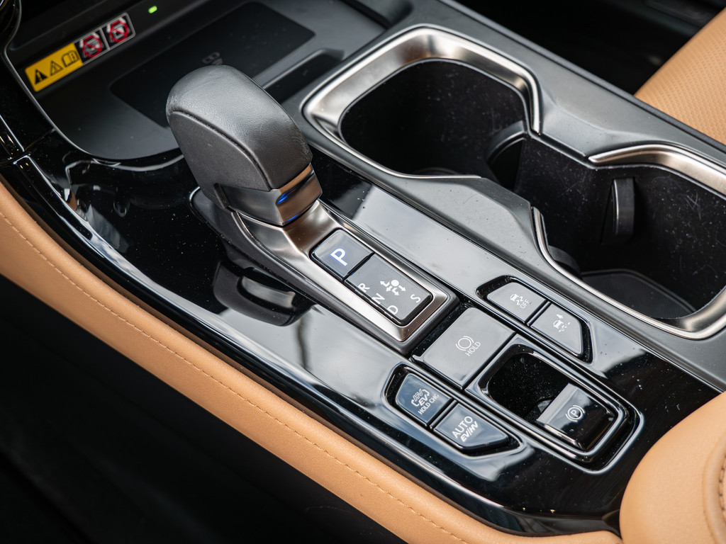 Fahrzeugansicht LEXUS NX 450h + Business - Bild 21