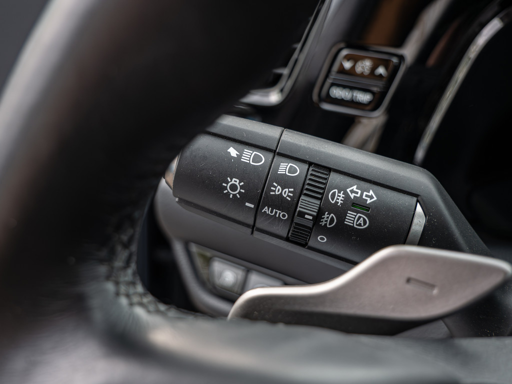 Fahrzeugansicht LEXUS NX 450h + Business - Bild 27