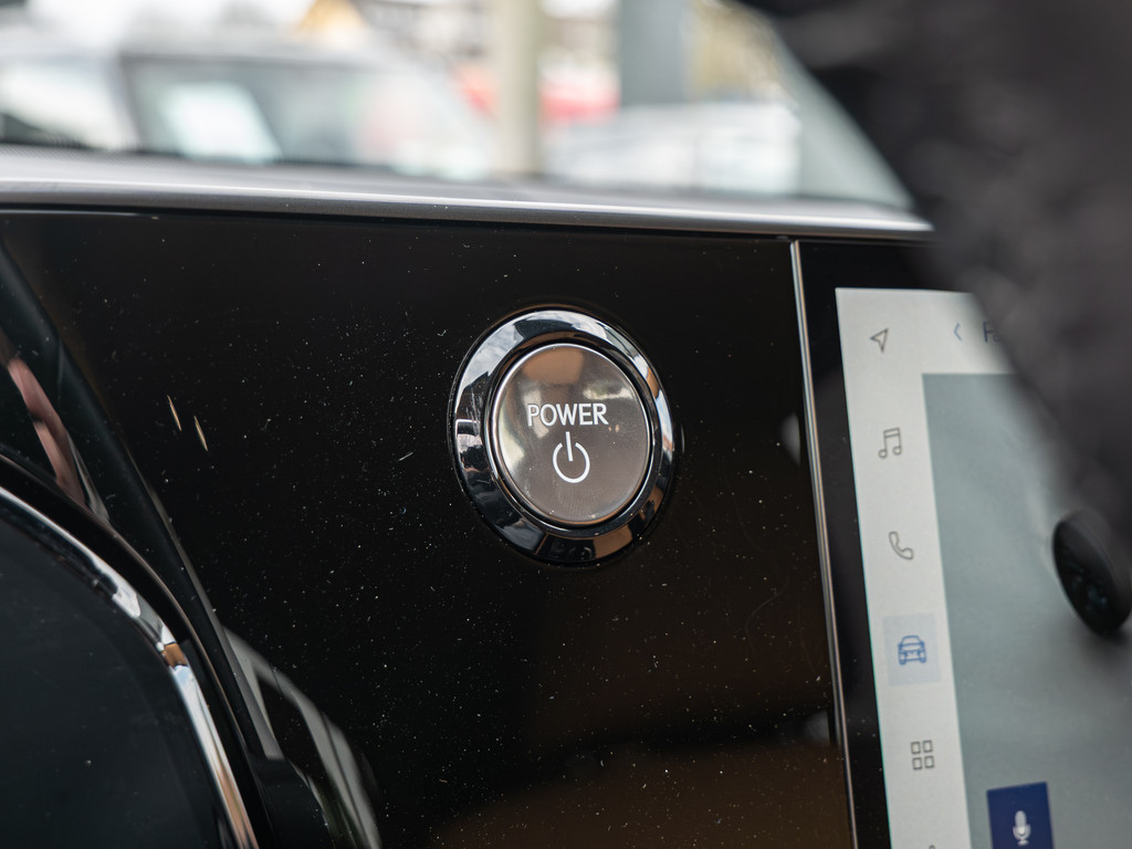 Fahrzeugansicht LEXUS NX 450h + Business - Bild 30