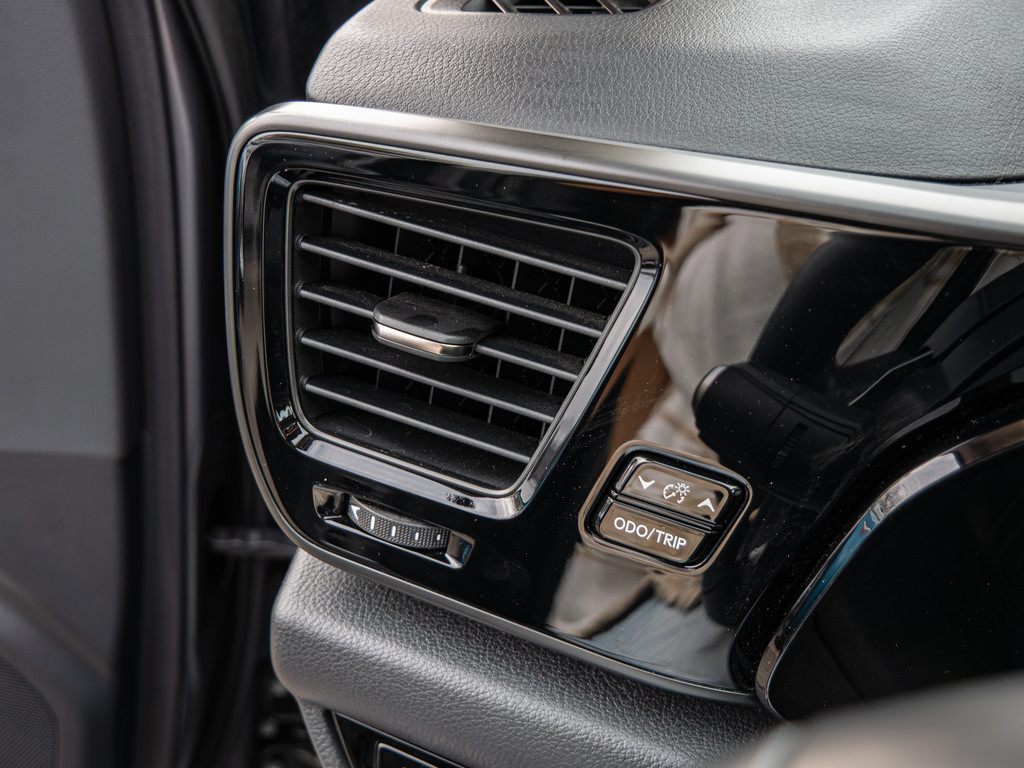 Fahrzeugansicht LEXUS NX 450h + Business - Bild 31