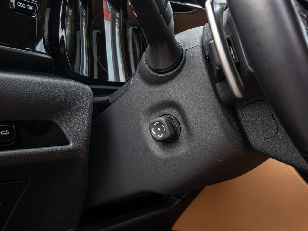 Fahrzeugansicht LEXUS NX 450h + Business - Bild 37