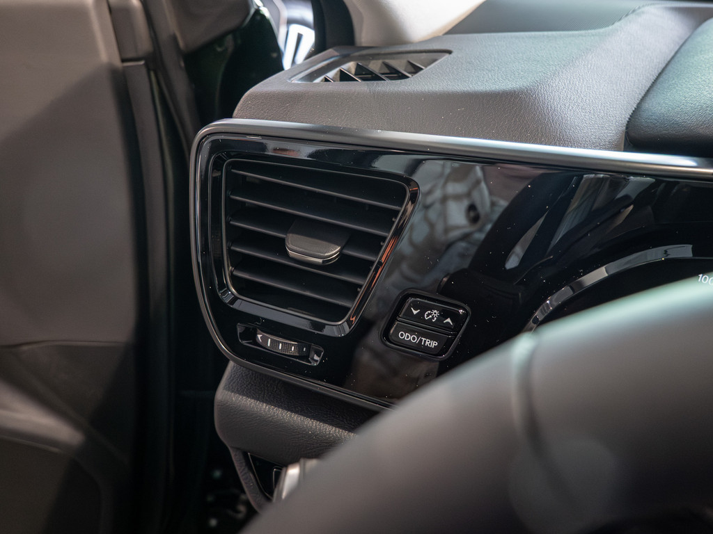 Fahrzeugansicht LEXUS NX 450h + Luxury - Bild 27