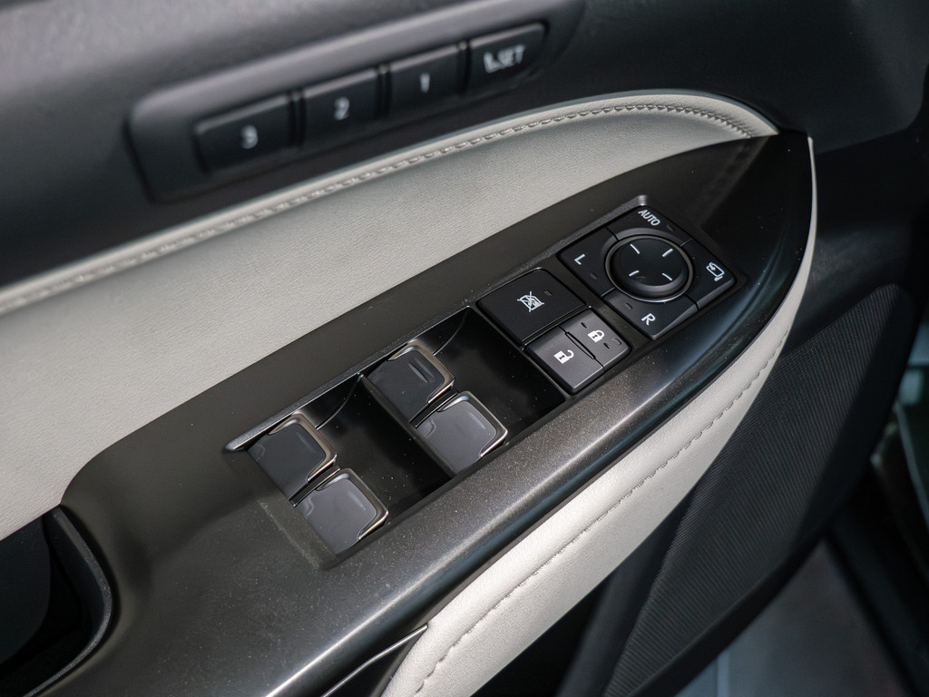 Fahrzeugansicht LEXUS NX 450h + Luxury - Bild 35