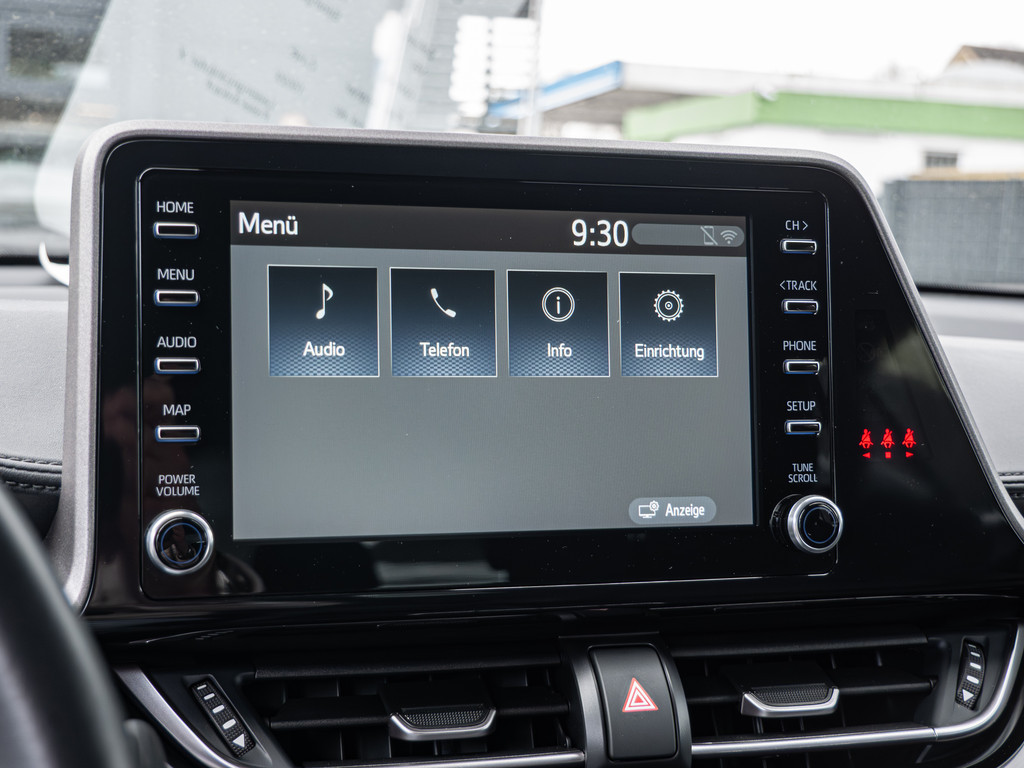 Fahrzeugansicht TOYOTA C-HR HYBRID Flow - Bild 18