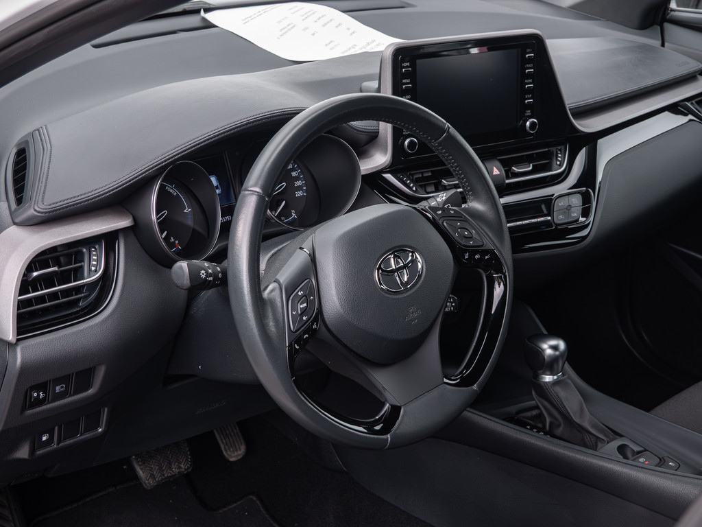 Fahrzeugansicht TOYOTA C-HR HYBRID Flow - Bild 37