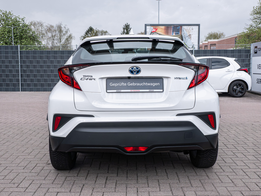 Fahrzeugansicht TOYOTA C-HR HYBRID Flow - Bild 42