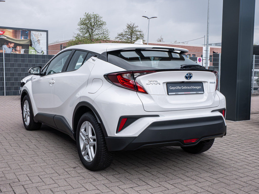 Fahrzeugansicht TOYOTA C-HR HYBRID Flow - Bild 44