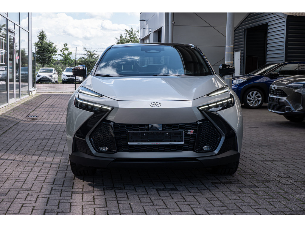 Fahrzeugansicht TOYOTA C-HR 2.0 Hybrid AWD GR Sport Premiere - Bild 12